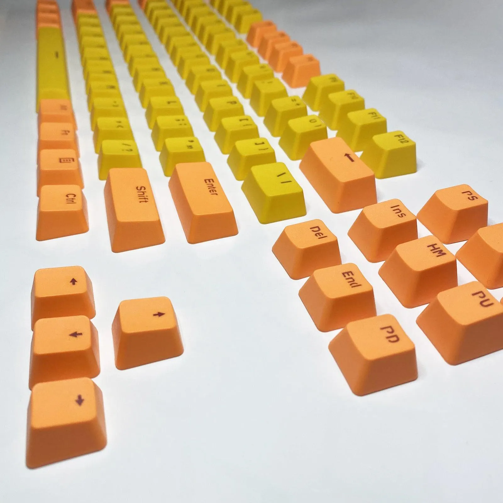 104 Doubleshot OEM PBT Keycaps (Charmander)