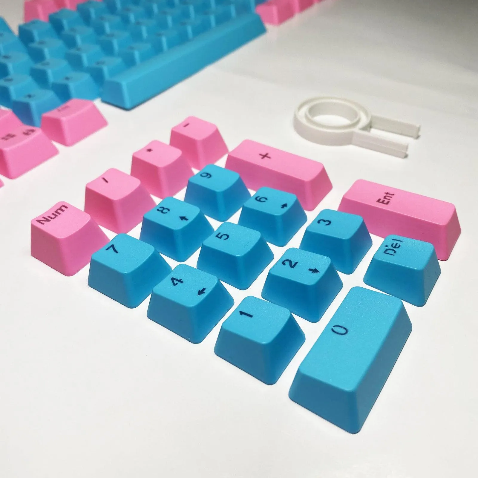 104 Doubleshot OEM PBT Keycaps (Peach Blue)