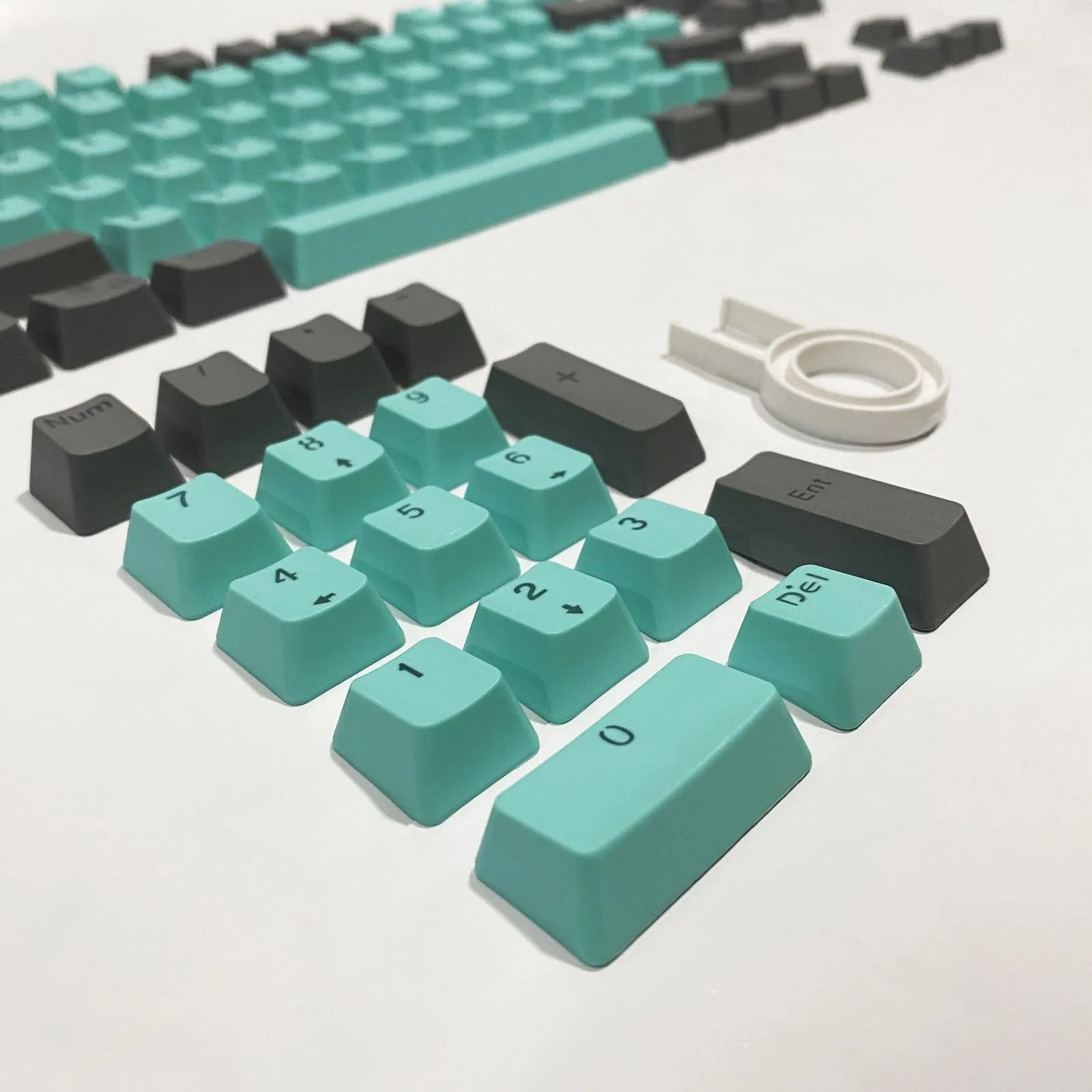 104 Doubleshot OEM PBT Keycaps (Tiffany) (PBT2-29)