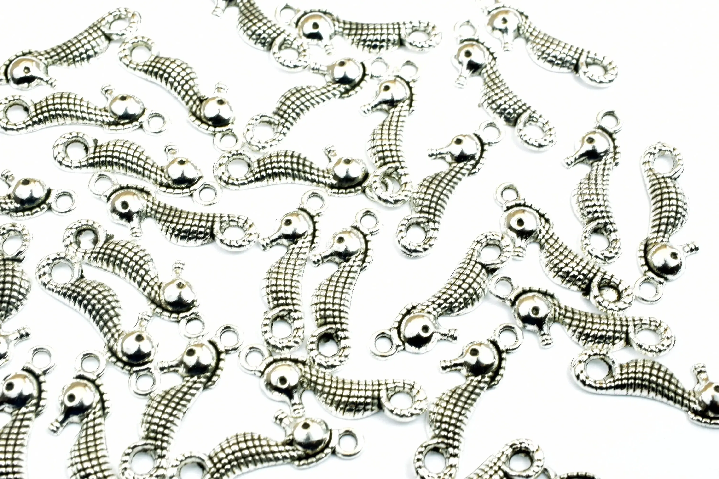 35 PCs Seahorse Charms Alloy Silver Size 22x7mm Jump Ring Size 2mm For Jewelry Making