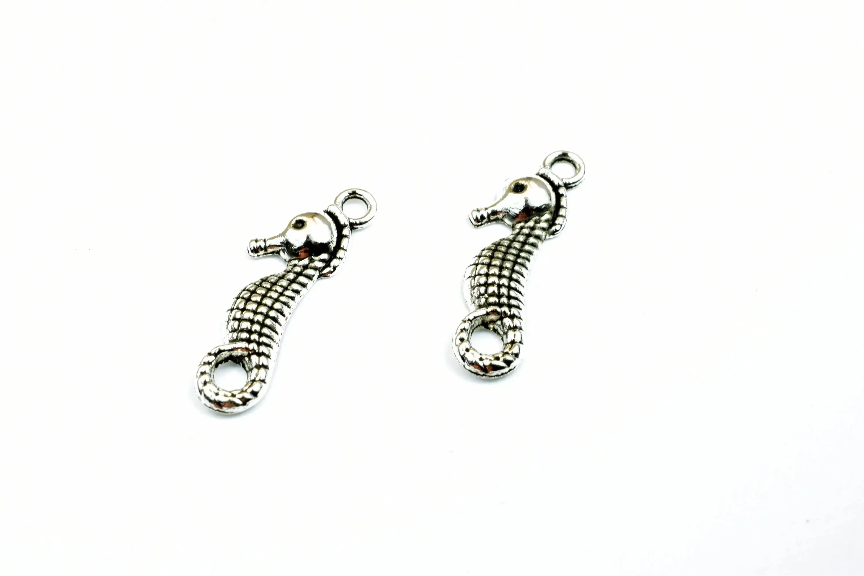 35 PCs Seahorse Charms Alloy Silver Size 22x7mm Jump Ring Size 2mm For Jewelry Making