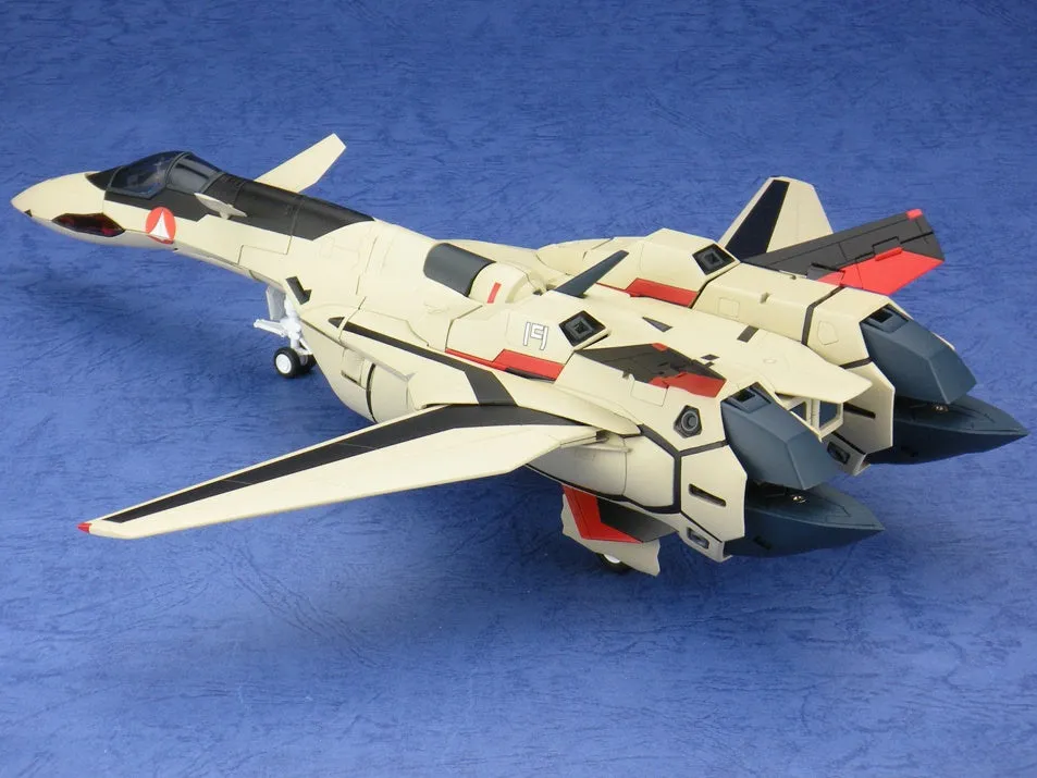 Arcadia Macross Plus 1/60 VF-19 with Fast Pack 40th Anniversary Action Figure