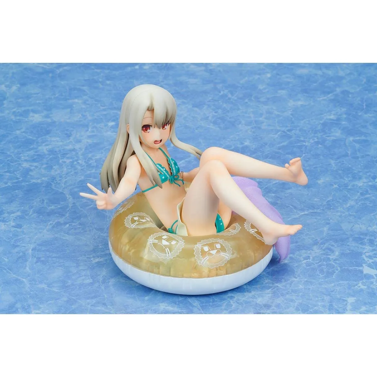 Bell Fine Fate/kaleid Liner Prisma Illya: Prisma Phantasm: Illyasviel von Einzbern (Swimsuit Version) 1:6 Scale Figure