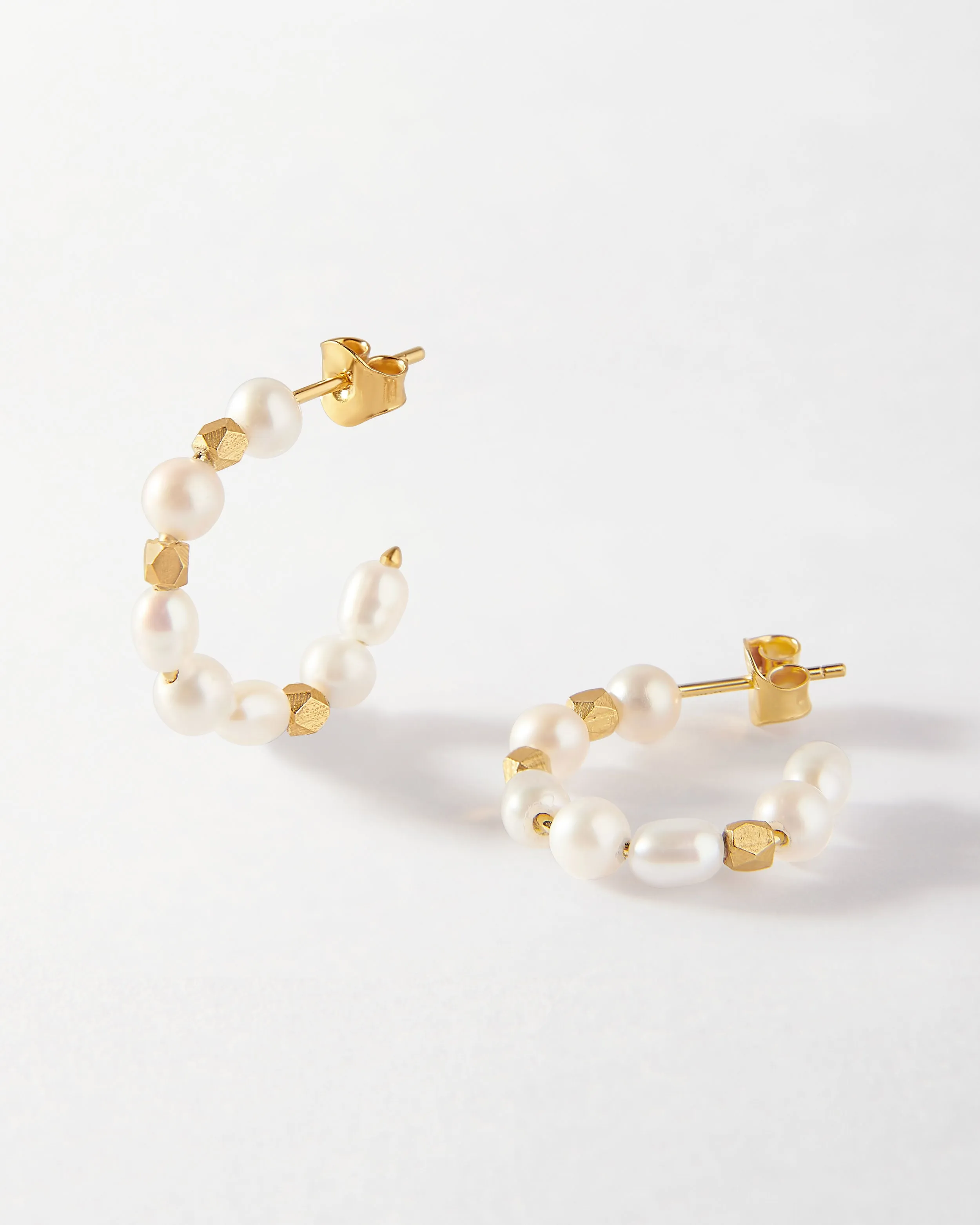 Victoria Havana Pearl Hoop Earrings