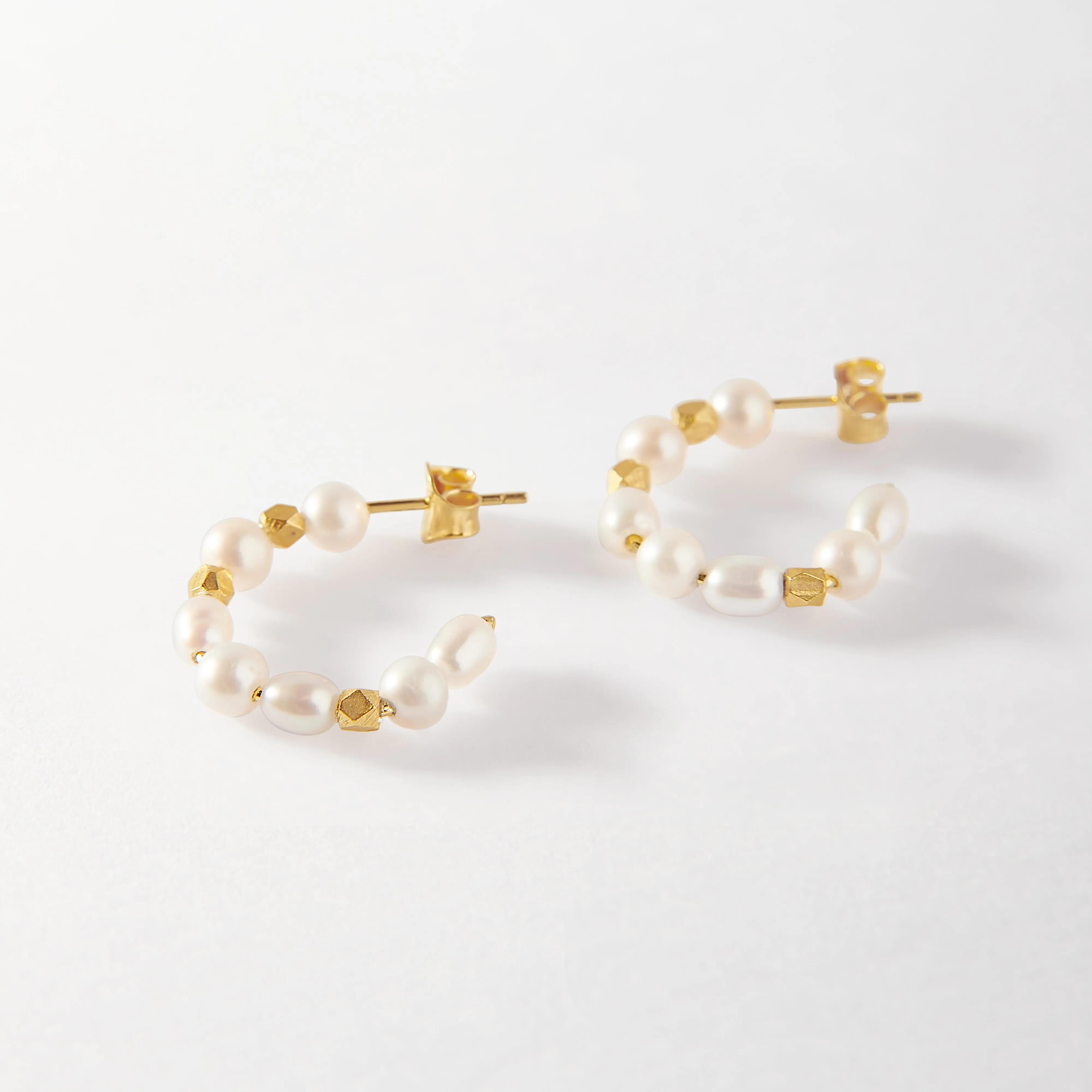 Victoria Havana Pearl Hoop Earrings